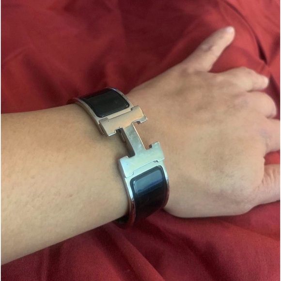 Authentic Hermes bracelet color Noir - Picture 1 of 2